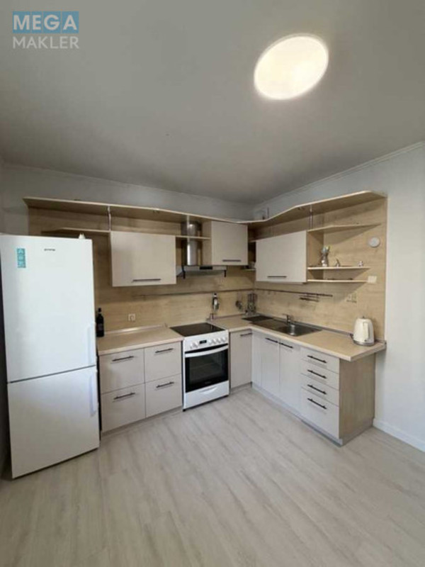 Продаж 2 кімнатної квартири (73/?/?), 13 пов. 22 пов. будинку, <a class="location-link" href="/kiev/" title="Недвижимость Київ">Київ</a>, <a class="location-link" href="/kiev/darnickij/" title="Недвижимость Дарницький район">Дарницький р-н</a>, Урлівська вул., 17 (изображение 2)