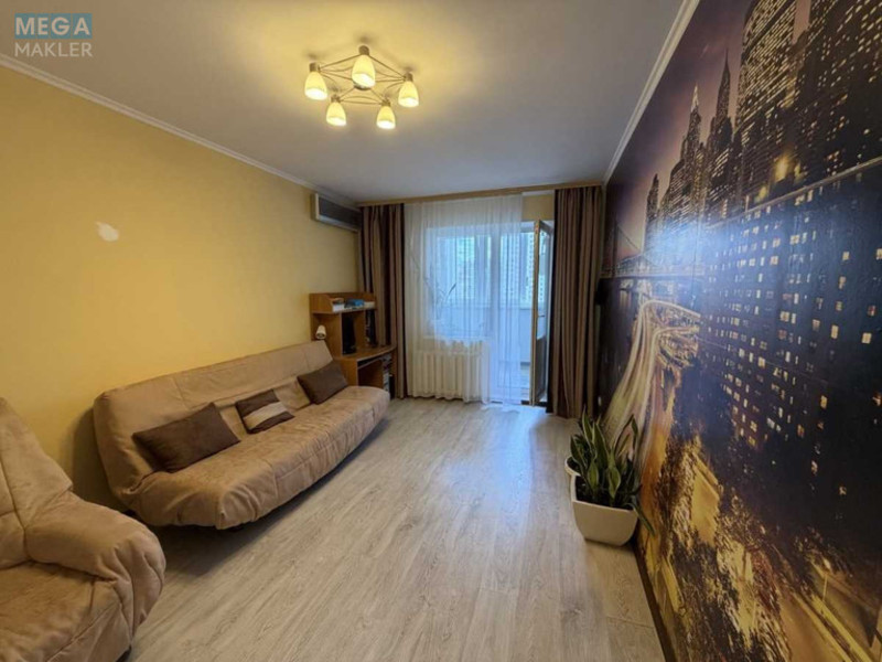 Продаж 2 кімнатної квартири (73/?/?), 13 пов. 22 пов. будинку, <a class="location-link" href="/kiev/" title="Недвижимость Київ">Київ</a>, <a class="location-link" href="/kiev/darnickij/" title="Недвижимость Дарницький район">Дарницький р-н</a>, Урлівська вул., 17 (изображение 7)