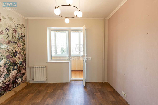 Продаж 3 кімнатної квартири (70/42/7,3), 4 пов. 9 пов. будинку, <a class="location-link" href="/kiev/" title="Недвижимость Київ">Київ</a>, <a class="location-link" href="/kiev/darnickij/" title="Недвижимость Дарницький район">Дарницький р-н</a>, Декабристів вул., 5 (изображение 6)