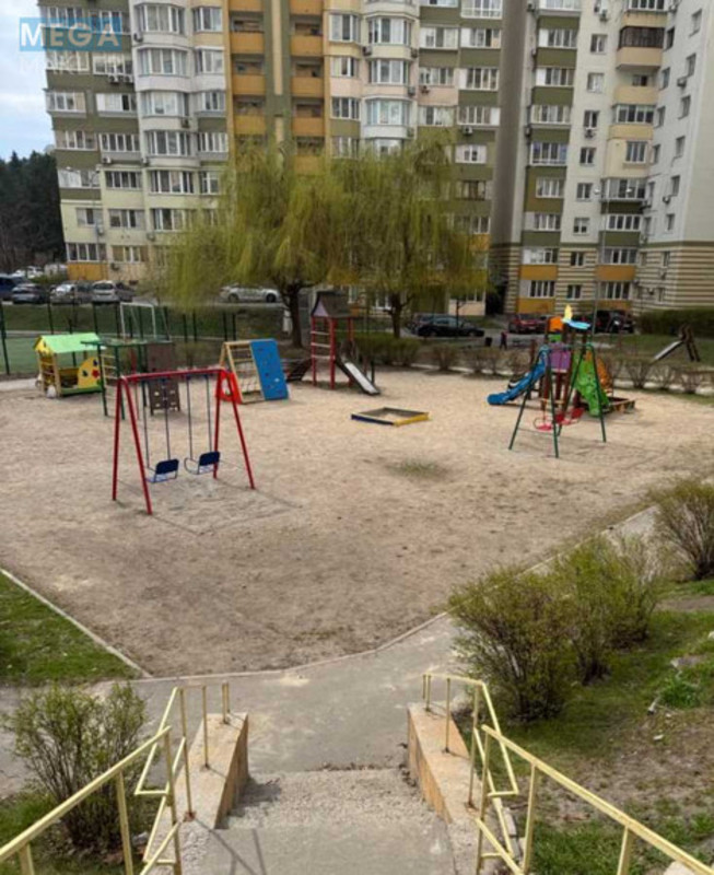 Продаж 3 кімнатної квартири (123/45/30), 15 пов. 16 пов. будинку, <a class="location-link" href="/ukrainka/" title="Недвижимость Українка">Українка</a>, Будівельників, 14в (изображение 21)
