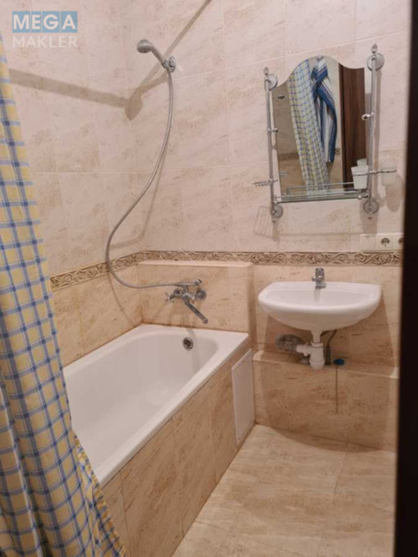Оренда 1 кімнатної квартири, <a class="location-link" href="/kiev/" title="Недвижимость Київ">Київ</a>, <a class="location-link" href="/kiev/darnickij/" title="Недвижимость Дарницький район">Дарницький р-н</a>, Григория Ващенко ул., 3 (изображение 3)