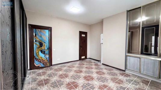 Продаж комерційної нерухомості, 150&nbsp;кв.м, <a class="location-link" href="/kiev/" title="Недвижимость Київ">Київ</a>, <a class="location-link" href="/kiev/obolonskij/" title="Недвижимость Оболонський район">Оболонський р-н</a>, Героїв Сталінграду просп., 12Д (изображение 3)