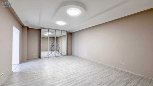 Продаж комерційної нерухомості, 150&nbsp;кв.м, <a class="location-link" href="/kiev/" title="Недвижимость Київ">Київ</a>, <a class="location-link" href="/kiev/obolonskij/" title="Недвижимость Оболонський район">Оболонський р-н</a>, Героїв Сталінграду просп., 12Д (изображение 5)