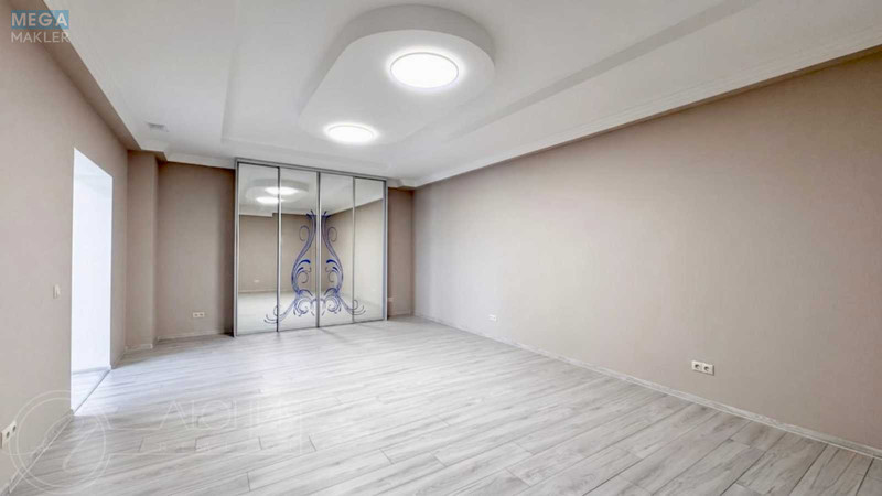 Продаж комерційної нерухомості, 150&nbsp;кв.м, <a class="location-link" href="/kiev/" title="Недвижимость Київ">Київ</a>, <a class="location-link" href="/kiev/obolonskij/" title="Недвижимость Оболонський район">Оболонський р-н</a>, Героїв Сталінграду просп., 12Д (изображение 5)