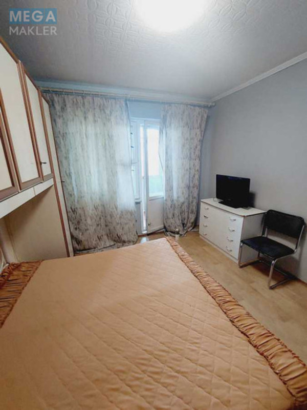 Оренда 2 кімнатної квартири, <a class="location-link" href="/kiev/" title="Недвижимость Київ">Київ</a>, <a class="location-link" href="/kiev/darnickij/" title="Недвижимость Дарницький район">Дарницький р-н</a>, Ревуцкого ул., 11А (изображение 2)