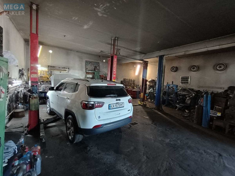Продаж комерційної нерухомості, 225&nbsp;кв.м, <a class="location-link" href="/kiev/" title="Недвижимость Київ">Київ</a>, <a class="location-link" href="/kiev/desnyanskij/" title="Недвижимость Деснянський район">Деснянський р-н</a>, Миколи Закревського вул., 93 (изображение 14)