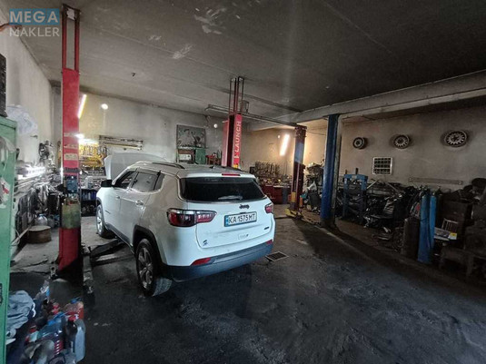 Продаж комерційної нерухомості, 225&nbsp;кв.м, <a class="location-link" href="/kiev/" title="Недвижимость Київ">Київ</a>, <a class="location-link" href="/kiev/desnyanskij/" title="Недвижимость Деснянський район">Деснянський р-н</a>, Миколи Закревського вул. (изображение 14)