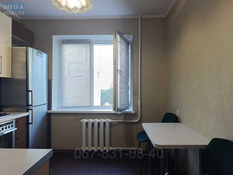 Продаж 3 кімнатної квартири (67/43/8), 6 пов. 9 пов. будинку, <a class="location-link" href="/dnepropetrovsk/" title="Недвижимость Дніпра">Дніпро</a>, Червоний Камінь (изображение 2)