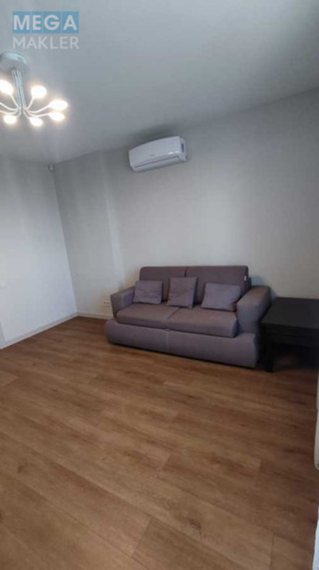 Оренда 2 кімнатної квартири, <a class="location-link" href="/lviv/" title="Недвижимость Львів">Львів</a>, <a class="location-link" href="/lviv/lychakovskij/" title="Недвижимость Личаківський район">Личаківський р-н</a>, Липова Алея (изображение 9)