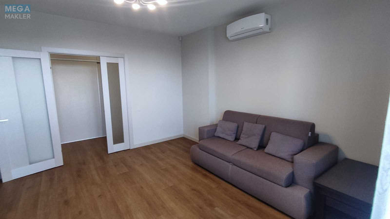 Оренда 2 кімнатної квартири, <a class="location-link" href="/lviv/" title="Недвижимость Львів">Львів</a>, <a class="location-link" href="/lviv/lychakovskij/" title="Недвижимость Личаківський район">Личаківський р-н</a>, Липова Алея (изображение 10)