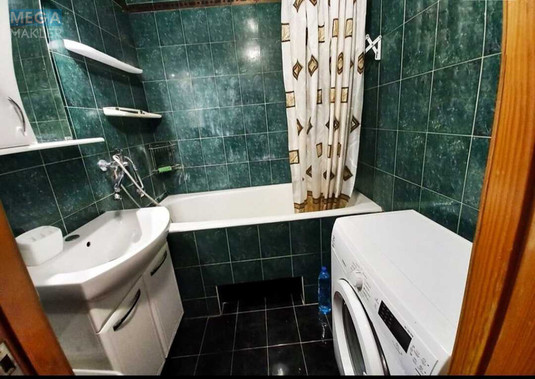 Оренда 3 кімнатної квартири, <a class="location-link" href="/kiev/" title="Недвижимость Київ">Київ</a>, <a class="location-link" href="/kiev/goloseevskij/" title="Недвижимость Голосіївський район">Голосіївський р-н</a>, Академіка Заболотного вул., 6 (изображение 3)