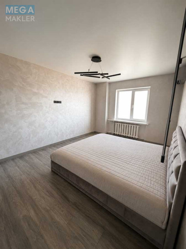Продаж 3 кімнатної квартири (97/53/11), 19 пов. 22 пов. будинку, <a class="location-link" href="/kiev/" title="Недвижимость Київ">Київ</a>, <a class="location-link" href="/kiev/darnickij/" title="Недвижимость Дарницький район">Дарницький р-н</a>, Олени Пчілки вул., 4 (изображение 10)