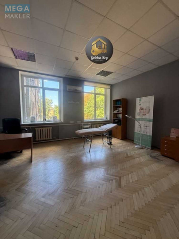 Оренда комерційної нерухомості, 35,10&nbsp;кв.м, под офис, <a class="location-link" href="/kiev/" title="Недвижимость Київ">Київ</a>, <a class="location-link" href="/kiev/pecherskij/" title="Недвижимость Печерський район">Печерський р-н</a>, Євгена Коновальця вул., 31 (изображение 3)