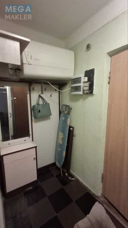 Продаж 1 кімнатної квартири (31/15/7), 2 пов. 5 пов. будинку, <a class="location-link" href="/kiev/" title="Недвижимость Київ">Київ</a>, <a class="location-link" href="/kiev/solomenskij/" title="Недвижимость Солом'янський район">Солом'янський р-н</a>, Генерала Воробйова вул., 4/1 (изображение 8)