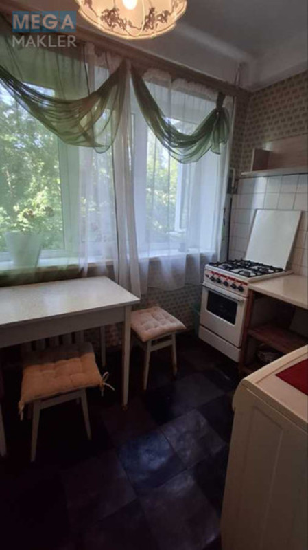 Продаж 1 кімнатної квартири (31/15/7), 2 пов. 5 пов. будинку, <a class="location-link" href="/kiev/" title="Недвижимость Київ">Київ</a>, <a class="location-link" href="/kiev/solomenskij/" title="Недвижимость Солом'янський район">Солом'янський р-н</a>, Генерала Воробйова вул., 4/1 (изображение 10)