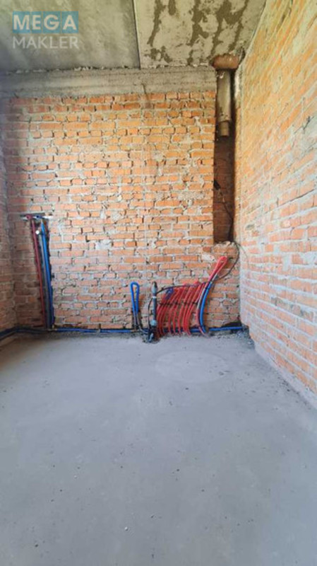 Продаж дома, 2&nbsp;поверху, 99&nbsp;кв.м, 3&nbsp;кімнати, ділянка 1,90&nbsp;сотка, <a class="location-link" href="/pogreby-selo-kv-brovarskij-rajon/" title="Недвижимость Погреби">Погреби</a>, Грушевського, 16а (изображение 12)