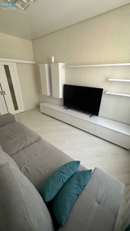 Продаж 2 кімнатної квартири (55/34/8,6), 2 пов. 2 пов. будинку, <a class="location-link" href="/kiev/" title="Недвижимость Київ">Київ</a>, <a class="location-link" href="/kiev/shevchenkovskij/" title="Недвижимость Шевченківський район">Шевченківський р-н</a>, Академіка Грекова вул., 5 (изображение 4)