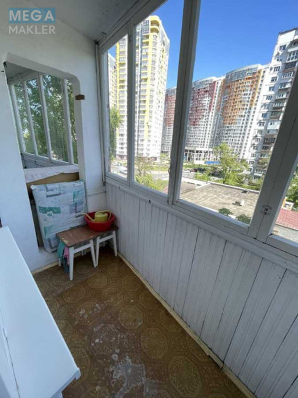 Продаж 2 кімнатної квартири (45/26/8), 5 пов. 16 пов. будинку, <a class="location-link" href="/kiev/" title="Недвижимость Київ">Київ</a>, <a class="location-link" href="/kiev/dneprovskij/" title="Недвижимость Дніпровський район">Дніпровський р-н</a>, Пантелеймона Куліша вул., 17 (изображение 13)