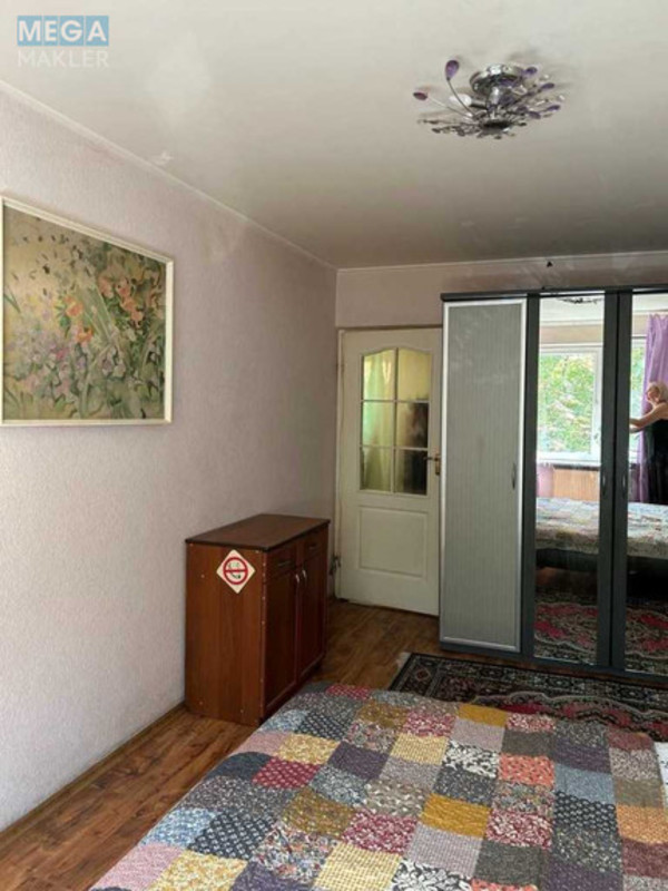 Оренда 3 кімнатної квартири, <a class="location-link" href="/kiev/" title="Недвижимость Київ">Київ</a>, <a class="location-link" href="/kiev/goloseevskij/" title="Недвижимость Голосіївський район">Голосіївський р-н</a>, Маршала Якубовського вул., 3 (изображение 12)