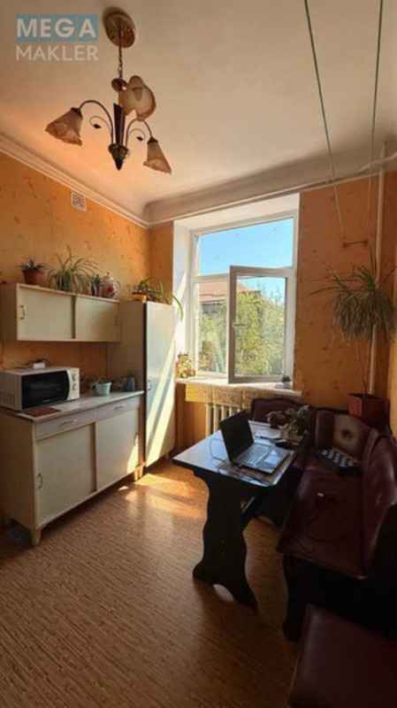 Продаж 2 кімнатної квартири (60/?/9), 4 пов. 6 пов. будинку, <a class="location-link" href="/dnepropetrovsk/" title="Недвижимость Дніпра">Дніпро</a>, Вокзальная, 8 (изображение 2)
