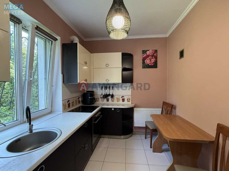 Продаж дома, 2&nbsp;поверху, 127&nbsp;кв.м, 3&nbsp;кімнати, ділянка 3,19&nbsp;сотки, <a class="location-link" href="/kiev/" title="Недвижимость Київ">Київ</a>, <a class="location-link" href="/kiev/dneprovskij/" title="Недвижимость Дніпровський район">Дніпровський р-н</a>, 1 Садовий пров. (изображение 2)