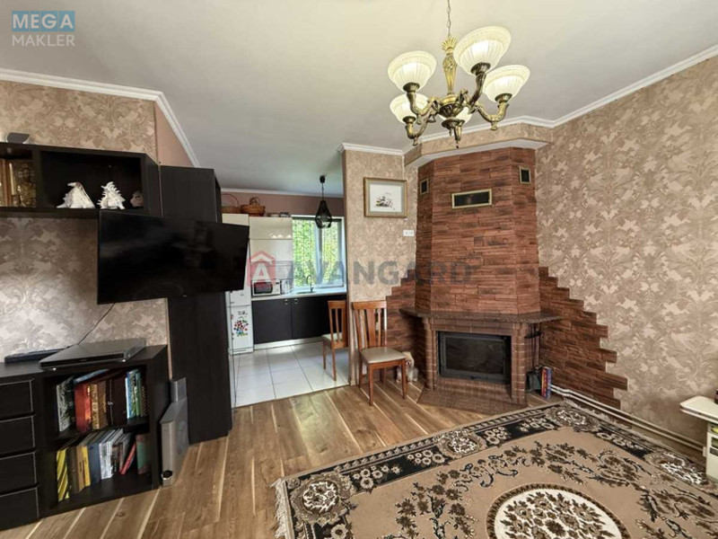 Продаж дома, 2&nbsp;поверху, 127&nbsp;кв.м, 3&nbsp;кімнати, ділянка 3,19&nbsp;сотки, <a class="location-link" href="/kiev/" title="Недвижимость Київ">Київ</a>, <a class="location-link" href="/kiev/dneprovskij/" title="Недвижимость Дніпровський район">Дніпровський р-н</a>, 1 Садовий пров. (изображение 3)