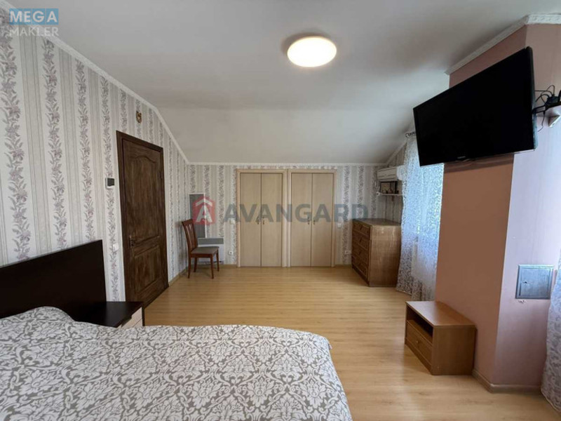 Продаж дома, 2&nbsp;поверху, 127&nbsp;кв.м, 3&nbsp;кімнати, ділянка 3,19&nbsp;сотки, <a class="location-link" href="/kiev/" title="Недвижимость Київ">Київ</a>, <a class="location-link" href="/kiev/dneprovskij/" title="Недвижимость Дніпровський район">Дніпровський р-н</a>, 1 Садовий пров. (изображение 7)