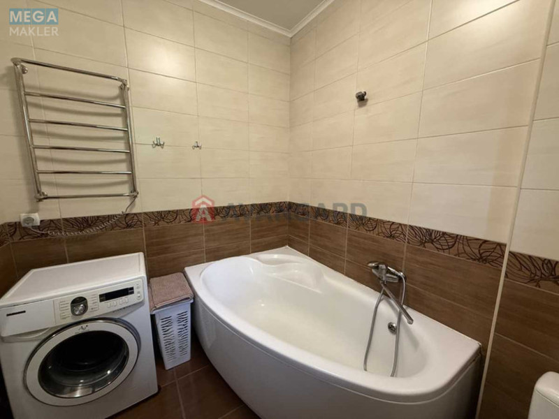 Продаж дома, 2&nbsp;поверху, 127&nbsp;кв.м, 3&nbsp;кімнати, ділянка 3,19&nbsp;сотки, <a class="location-link" href="/kiev/" title="Недвижимость Київ">Київ</a>, <a class="location-link" href="/kiev/dneprovskij/" title="Недвижимость Дніпровський район">Дніпровський р-н</a>, 1 Садовий пров. (изображение 11)