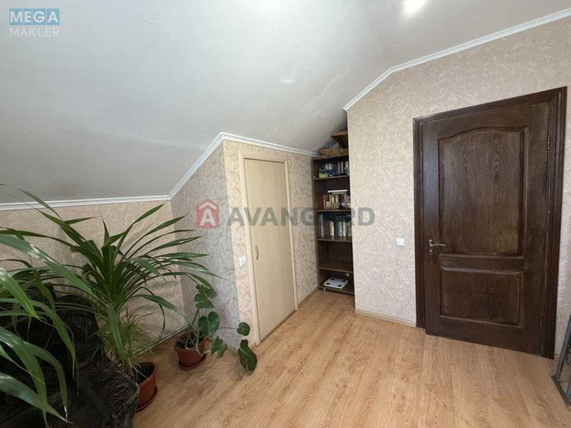 Продаж дома, 2&nbsp;поверху, 127&nbsp;кв.м, 3&nbsp;кімнати, ділянка 3,19&nbsp;сотки, <a class="location-link" href="/kiev/" title="Недвижимость Київ">Київ</a>, <a class="location-link" href="/kiev/dneprovskij/" title="Недвижимость Дніпровський район">Дніпровський р-н</a>, 1 Садовий пров. (изображение 15)