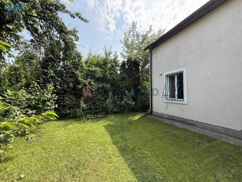 Продаж дома, 2&nbsp;поверху, 127&nbsp;кв.м, 3&nbsp;кімнати, ділянка 3,19&nbsp;сотки, <a class="location-link" href="/kiev/" title="Недвижимость Київ">Київ</a>, <a class="location-link" href="/kiev/dneprovskij/" title="Недвижимость Дніпровський район">Дніпровський р-н</a>, 1 Садовий пров. (изображение 17)