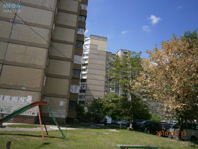 Продаж 3 кімнатної квартири (75/44/9), 1 пов. 14 пов. будинку, <a class="location-link" href="/kiev/" title="Недвижимость Київ">Київ</a>, <a class="location-link" href="/kiev/svyatoshinskij/" title="Недвижимость Святошинський район">Святошинський р-н</a>, Феодори Пушиної вул., 8 (изображение 9)