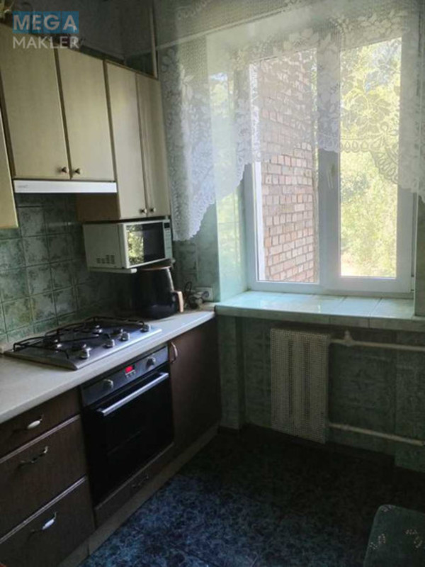 Оренда кімнати (підселення), <a class="location-link" href="/kiev/" title="Недвижимость Київ">Київ</a>, <a class="location-link" href="/kiev/dneprovskij/" title="Недвижимость Дніпровський район">Дніпровський р-н</a>, Соборності просп., 4 (изображение 4)