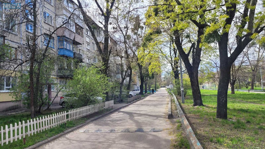 Продаж 1 кімнатної квартири (29/15/5), 3 пов. 4 пов. будинку, <a class="location-link" href="/kiev/" title="Недвижимость Київ">Київ</a>, <a class="location-link" href="/kiev/dneprovskij/" title="Недвижимость Дніпровський район">Дніпровський р-н</a>, Курнатовського вул., 15б (изображение 12)
