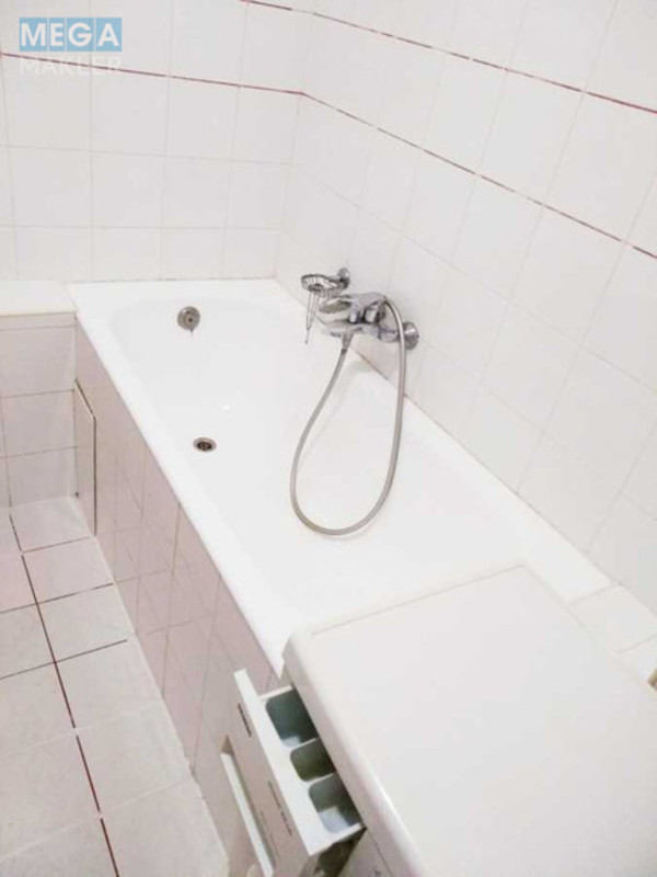 Оренда 2 кімнатної квартири, <a class="location-link" href="/kiev/" title="Недвижимость Київ">Київ</a>, <a class="location-link" href="/kiev/darnickij/" title="Недвижимость Дарницький район">Дарницький р-н</a>, Миколи Бажана просп., 36 (изображение 10)