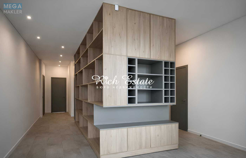 Оренда 3 кімнатної квартири, <a class="location-link" href="/kiev/" title="Недвижимость Київ">Київ</a>, <a class="location-link" href="/kiev/pecherskij/" title="Недвижимость Печерський район">Печерський р-н</a>, Академика Филатова ул., 2/1 (изображение 2)
