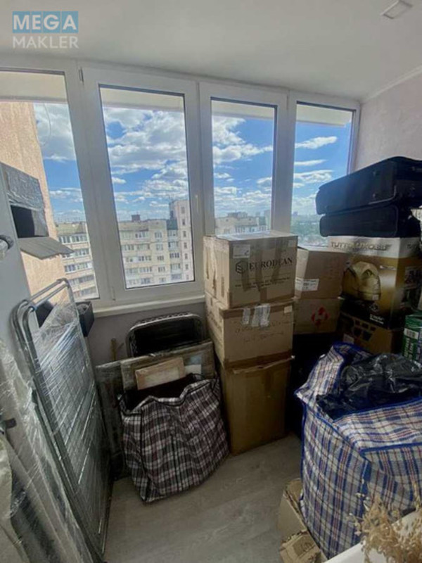 Продаж 2 кімнатної квартири (52/28/8), 16 пов. 16 пов. будинку, <a class="location-link" href="/kiev/" title="Недвижимость Київ">Київ</a>, <a class="location-link" href="/kiev/podolskij/" title="Недвижимость Подільський район">Подільський р-н</a>, Натальи Ужвий ул., 7 (изображение 3)