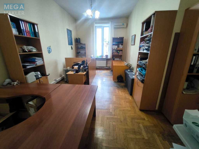 Оренда комерційної нерухомості, 161&nbsp;кв.м, под офис, <a class="location-link" href="/kiev/" title="Недвижимость Київ">Київ</a>, <a class="location-link" href="/kiev/pecherskij/" title="Недвижимость Печерський район">Печерський р-н</a>, Бессарабская пл., 9/1 (изображение 14)