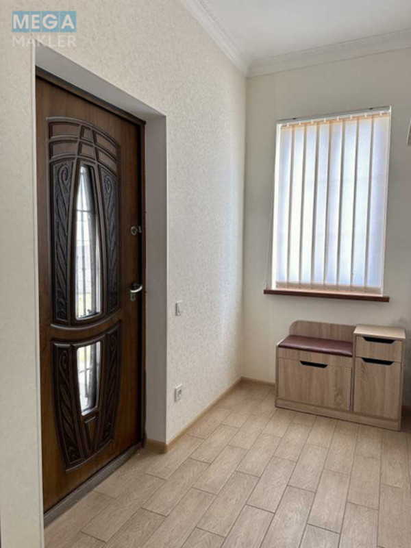 Продаж дома, 2&nbsp;поверху, 337&nbsp;кв.м, 5&nbsp;кімнат, ділянка 6&nbsp;соток, <a class="location-link" href="/vasilkov/" title="Недвижимость Васильків">Васильків</a>, Сосновая (изображение 4)