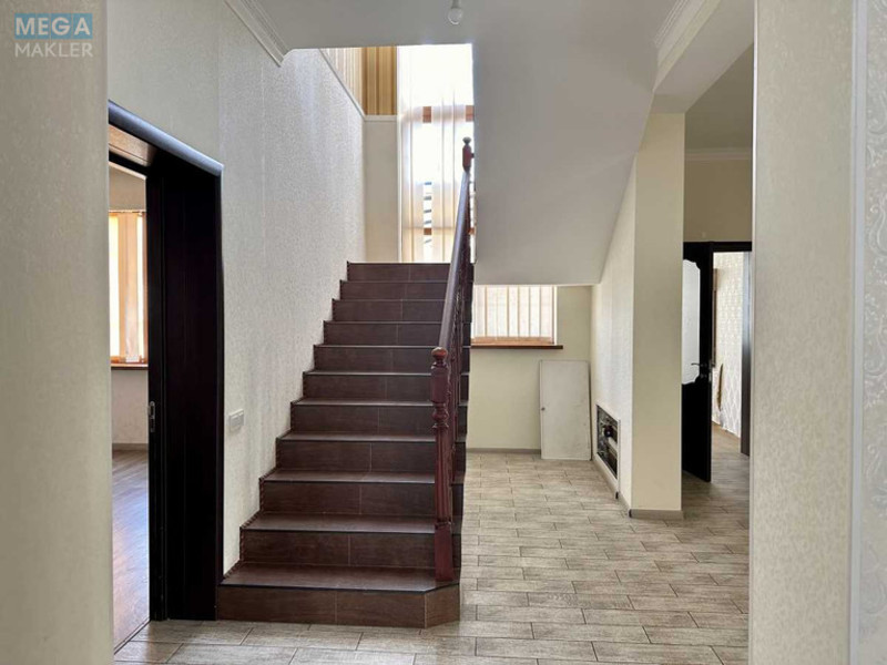 Продаж дома, 2&nbsp;поверху, 337&nbsp;кв.м, 5&nbsp;кімнат, ділянка 6&nbsp;соток, <a class="location-link" href="/vasilkov/" title="Недвижимость Васильків">Васильків</a>, Сосновая (изображение 10)