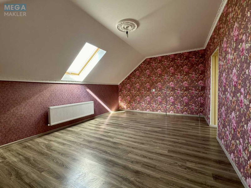 Продаж дома, 2&nbsp;поверху, 337&nbsp;кв.м, 5&nbsp;кімнат, ділянка 6&nbsp;соток, <a class="location-link" href="/vasilkov/" title="Недвижимость Васильків">Васильків</a>, Сосновая (изображение 13)