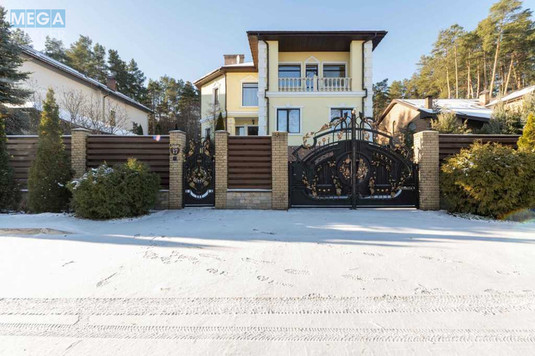 Продаж дома, 2&nbsp;поверху, 503&nbsp;кв.м, 10&nbsp;кімнат, ділянка 19&nbsp;соток, <a class="location-link" href="/stoyanka/" title="Недвижимость Стоянка">Стоянка</a>, Осіння, 17 (изображение 2)