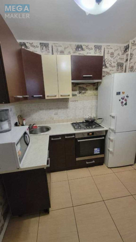 Продаж 3 кімнатної квартири (56/?/6), 2 пов. 5 пов. будинку, <a class="location-link" href="/kiev/" title="Недвижимость Київ">Київ</a>, <a class="location-link" href="/kiev/solomenskij/" title="Недвижимость Солом'янський район">Солом'янський р-н</a>, Чоколовский бульв., 35 (изображение 5)