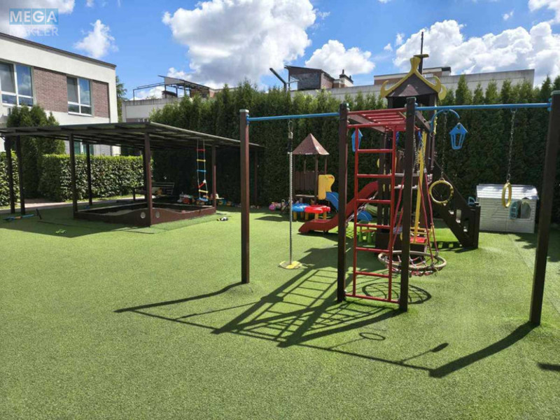 Продаж 5 кімнатної квартири (114/55/33), 1 пов. 3 пов. будинку, <a class="location-link" href="/gora/" title="Недвижимость Гора">Гора</a>, Центральна, 49 (изображение 16)