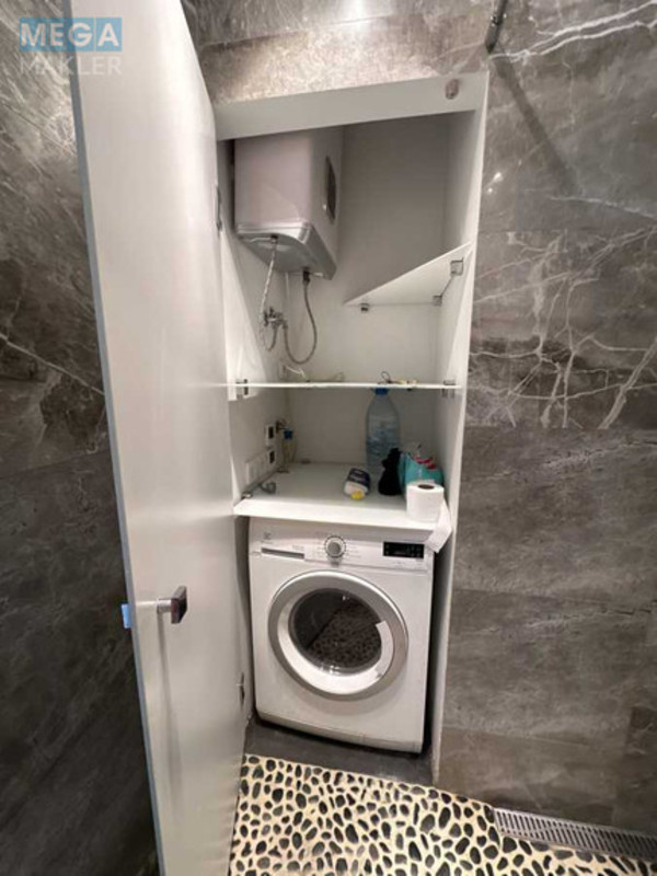 Оренда 2 кімнатної квартири, <a class="location-link" href="/kiev/" title="Недвижимость Київ">Київ</a>, <a class="location-link" href="/kiev/goloseevskij/" title="Недвижимость Голосіївський район">Голосіївський р-н</a>, Феодосийская ул., 1 (изображение 14)