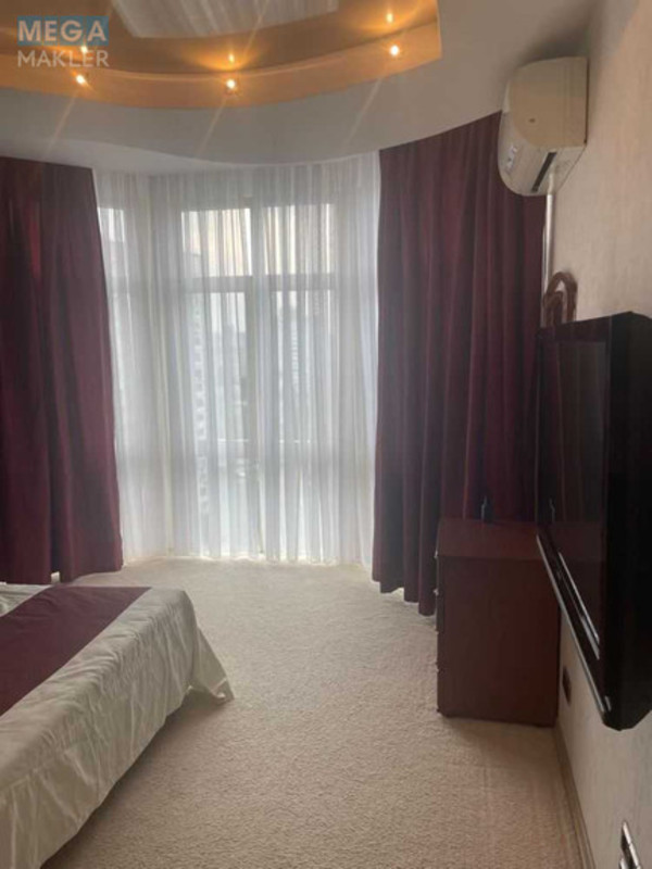 Продаж 3 кімнатної квартири (109/63/15), 10 пов. 15 пов. будинку, <a class="location-link" href="/kiev/" title="Недвижимость Київ">Київ</a>, <a class="location-link" href="/kiev/obolonskij/" title="Недвижимость Оболонський район">Оболонський р-н</a>, Героев Сталинграда просп., 26а (изображение 6)
