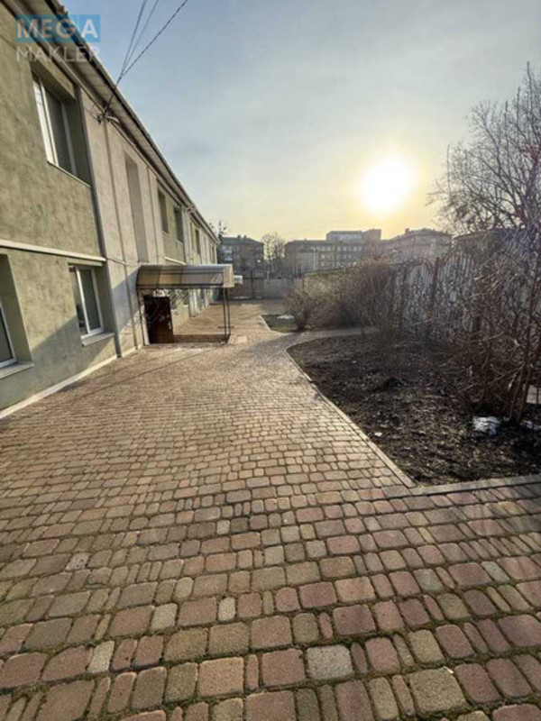 Продаж окремої будівлі/побудови, 470,60&nbsp;кв.м, <a class="location-link" href="/kiev/" title="Недвижимость Київ">Київ</a>, <a class="location-link" href="/kiev/shevchenkovskij/" title="Недвижимость Шевченківський район">Шевченківський р-н</a>, Тропинина ул., 4Б (изображение 4)