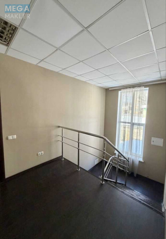 Продаж окремої будівлі/побудови, 470,60&nbsp;кв.м, <a class="location-link" href="/kiev/" title="Недвижимость Київ">Київ</a>, <a class="location-link" href="/kiev/shevchenkovskij/" title="Недвижимость Шевченківський район">Шевченківський р-н</a>, Тропинина ул., 4Б (изображение 13)