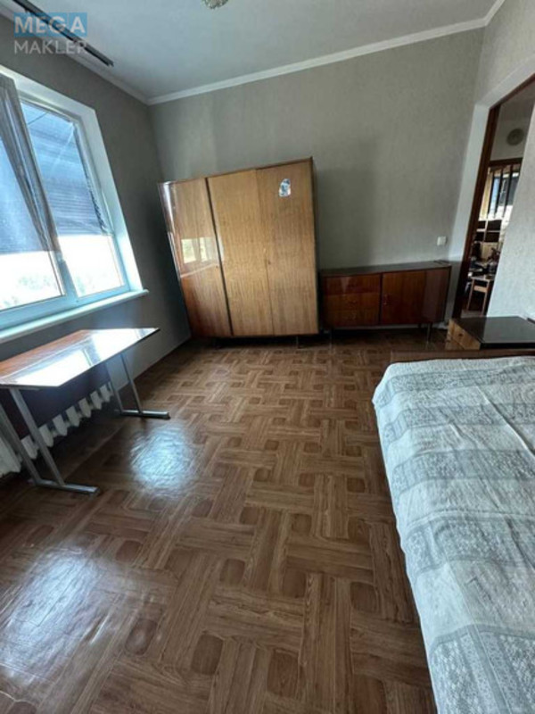 Оренда 3 кімнатної квартири, <a class="location-link" href="/kiev/" title="Недвижимость Київ">Київ</a>, <a class="location-link" href="/kiev/svyatoshinskij/" title="Недвижимость Святошинський район">Святошинський р-н</a>, Гната Юры ул., 14 (изображение 2)