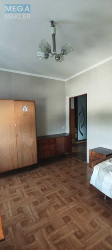 Оренда 3 кімнатної квартири, <a class="location-link" href="/kiev/" title="Недвижимость Київ">Київ</a>, <a class="location-link" href="/kiev/svyatoshinskij/" title="Недвижимость Святошинський район">Святошинський р-н</a>, Гната Юры ул., 14 (изображение 8)