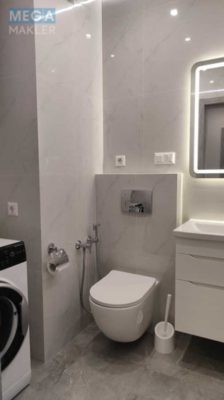Оренда 1 кімнатної квартири, <a class="location-link" href="/kiev/" title="Недвижимость Київ">Київ</a>, <a class="location-link" href="/kiev/podolskij/" title="Недвижимость Подільський район">Подільський р-н</a>, Всеволода Змиенко ул., 21 (изображение 10)